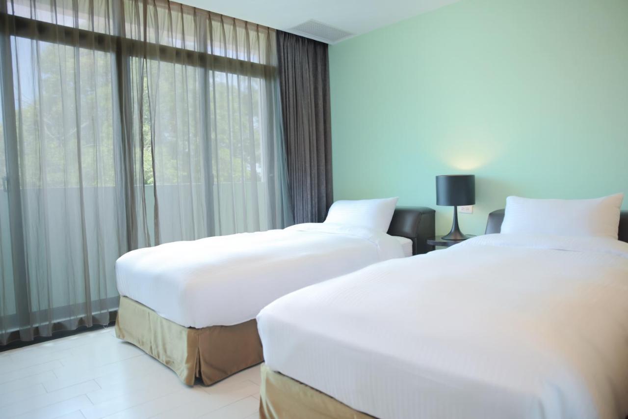 823 Tourist Hotel Jinhu Exterior photo