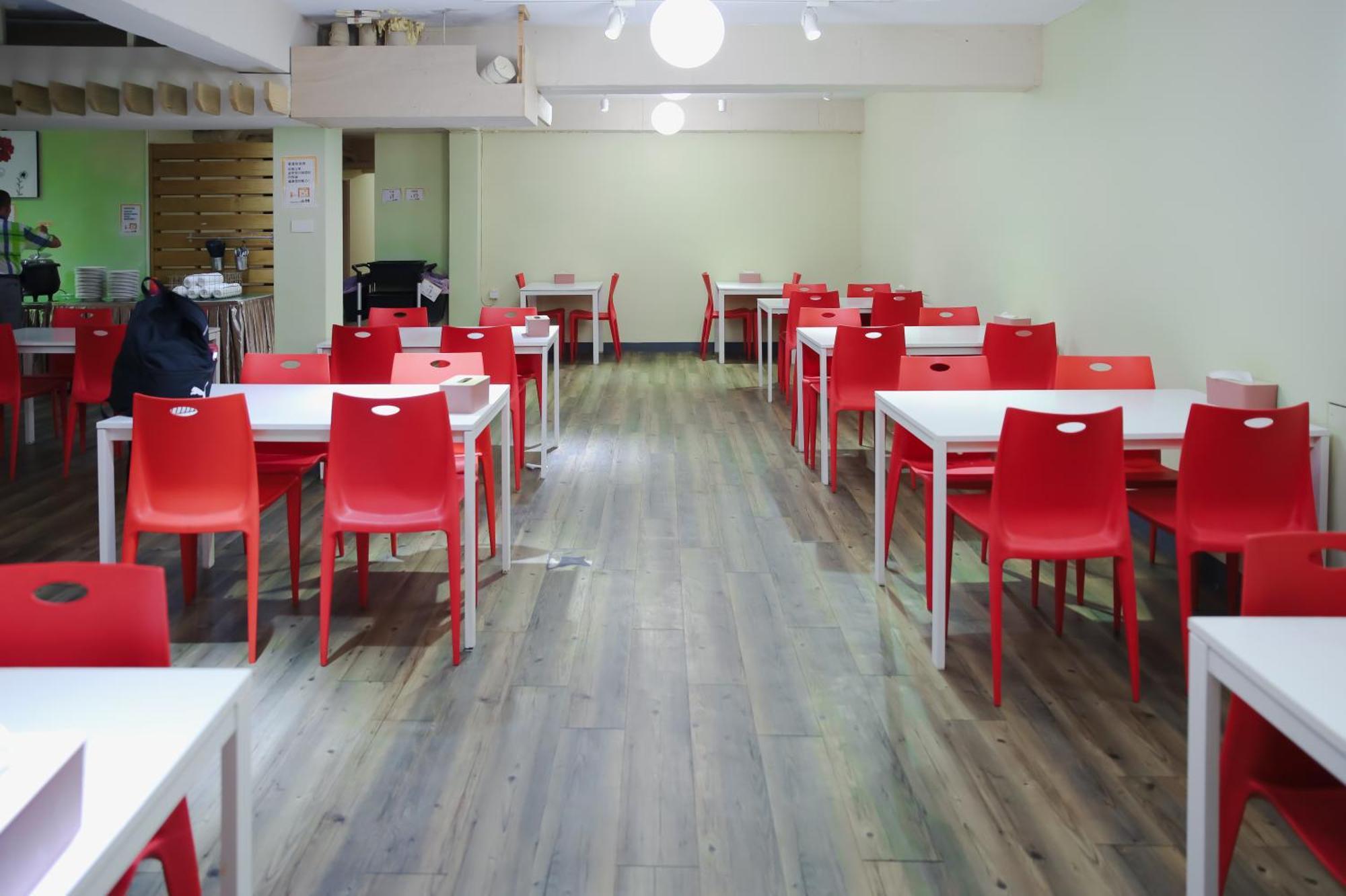823 Tourist Hotel Jinhu Exterior photo