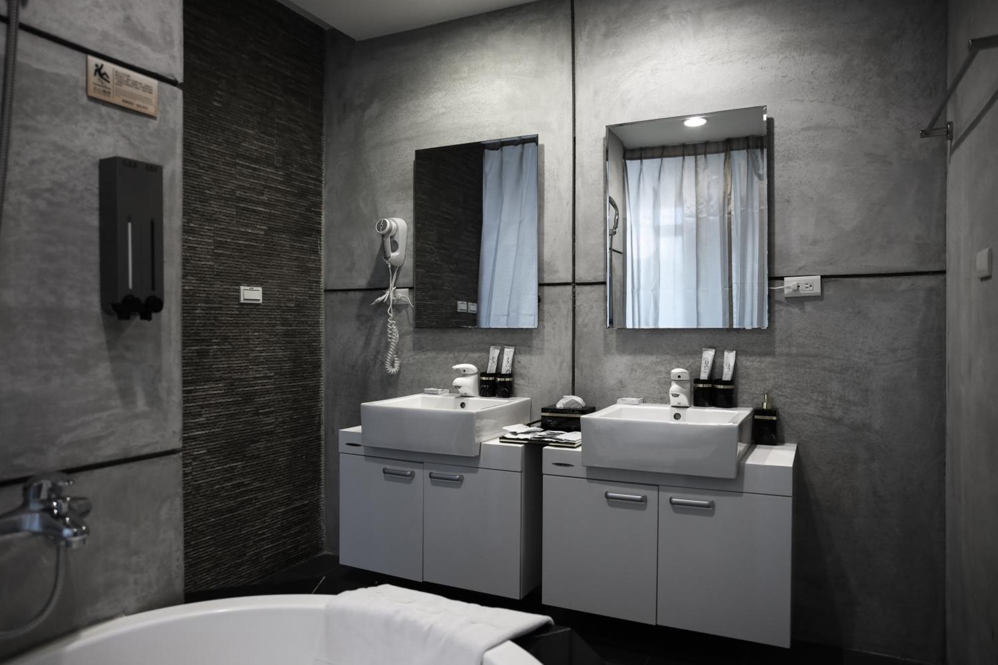823 Tourist Hotel Jinhu Exterior photo