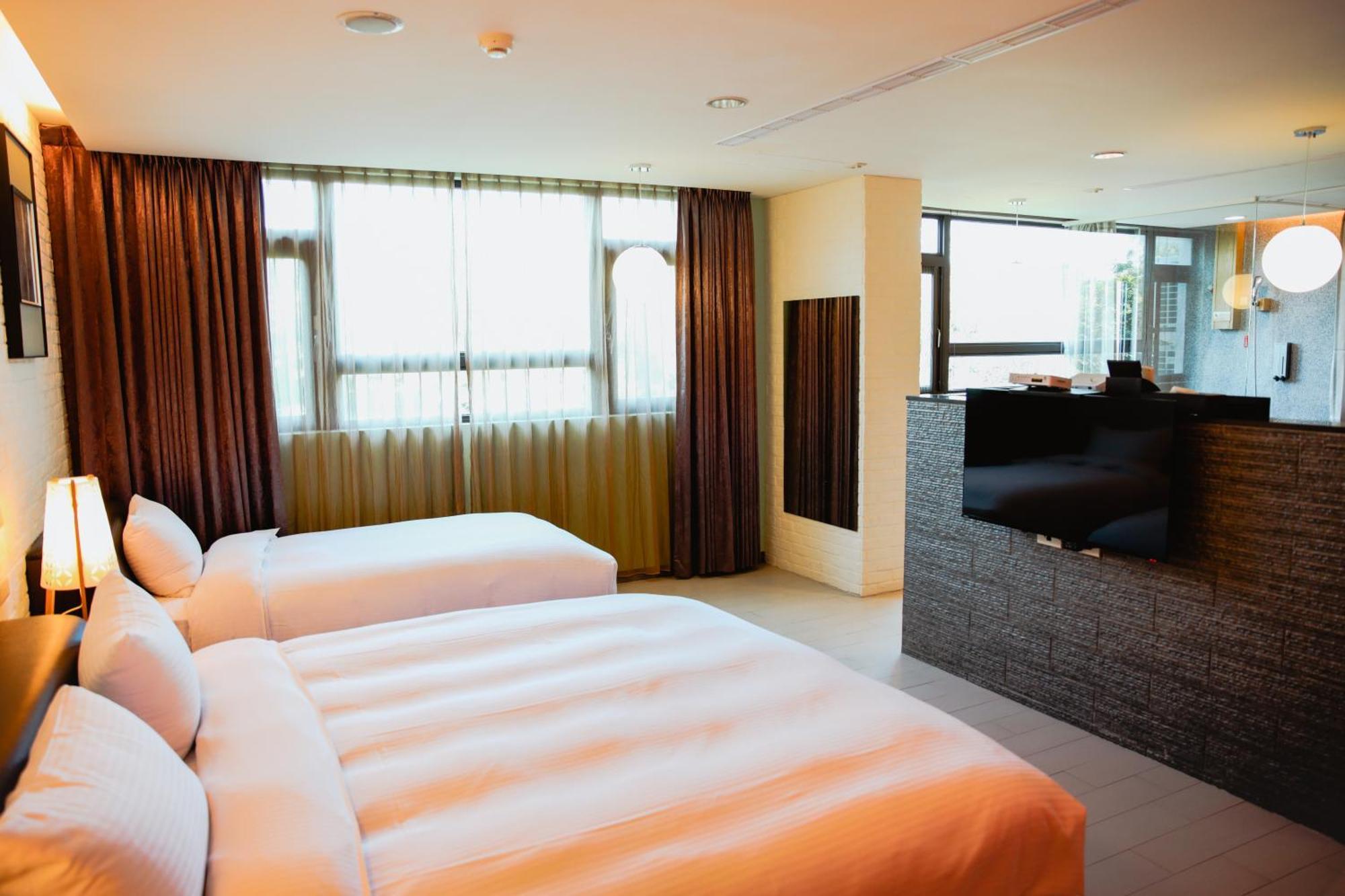 823 Tourist Hotel Jinhu Exterior photo