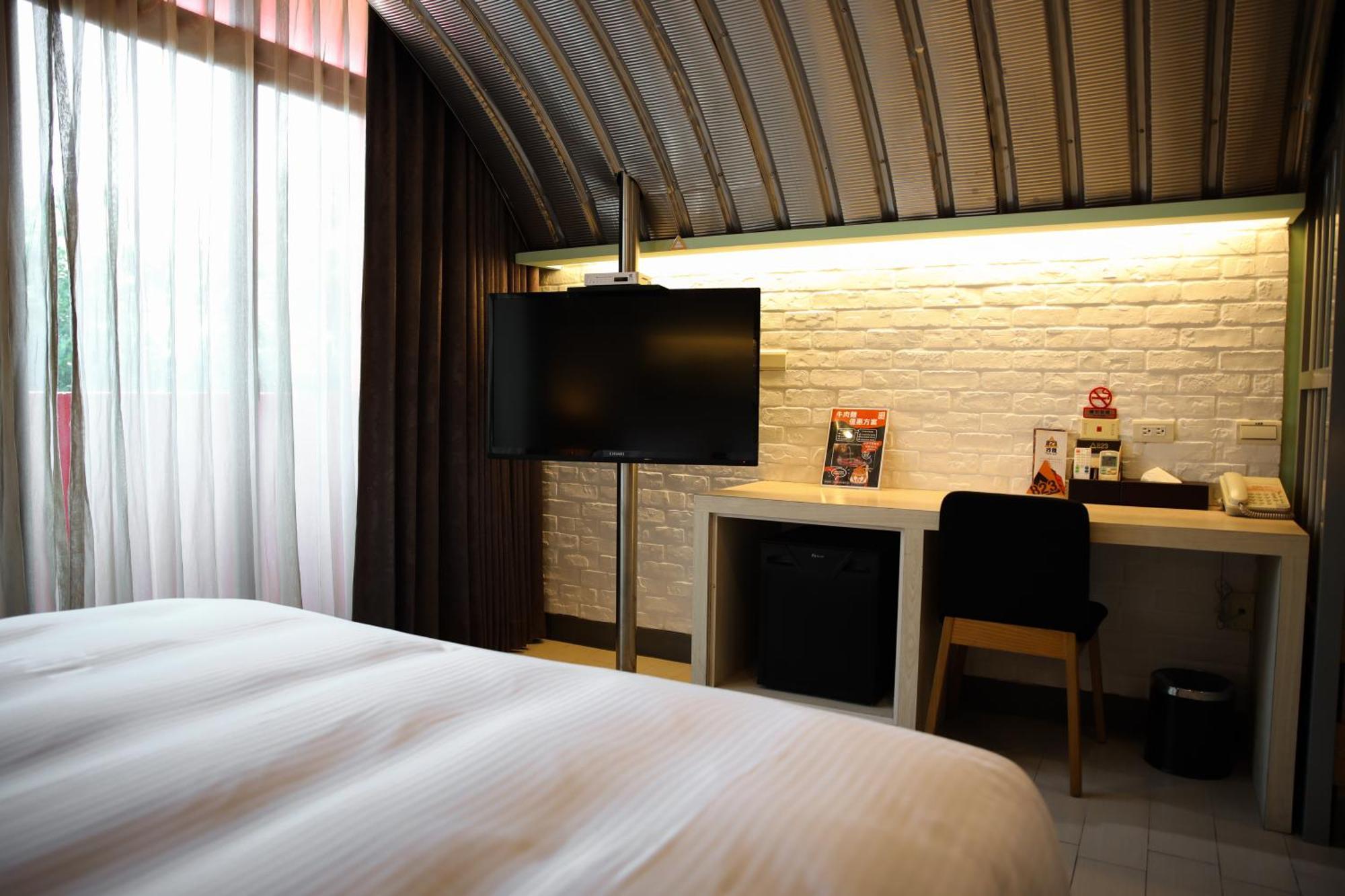 823 Tourist Hotel Jinhu Exterior photo