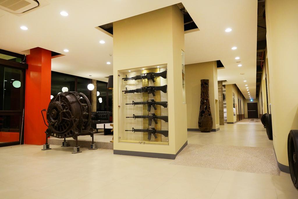 823 Tourist Hotel Jinhu Exterior photo