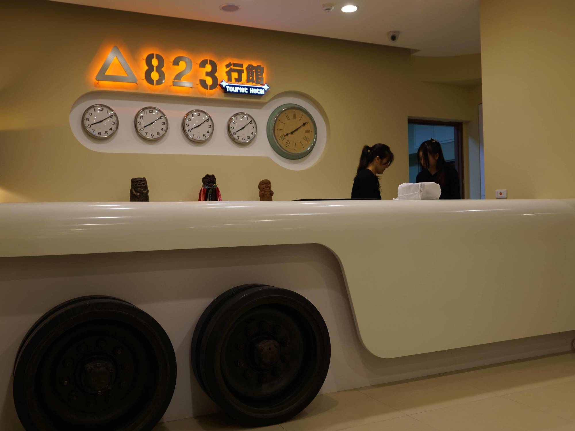 823 Tourist Hotel Jinhu Exterior photo
